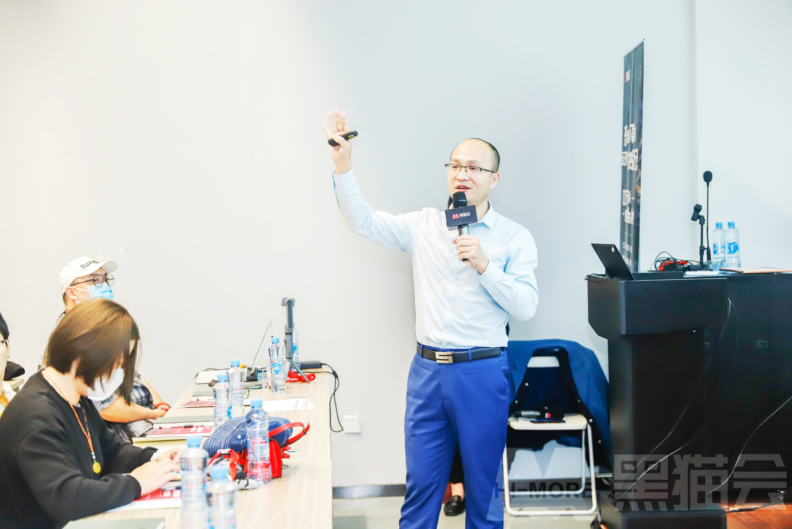 杭州伍方會議服務有限公司副總、會執行講師鄧興