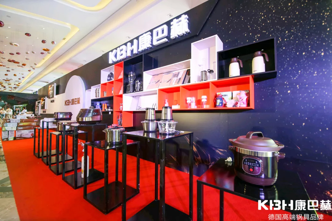 2019康巴赫新品發布會——第三代316醫用級不銹鋼炒鍋