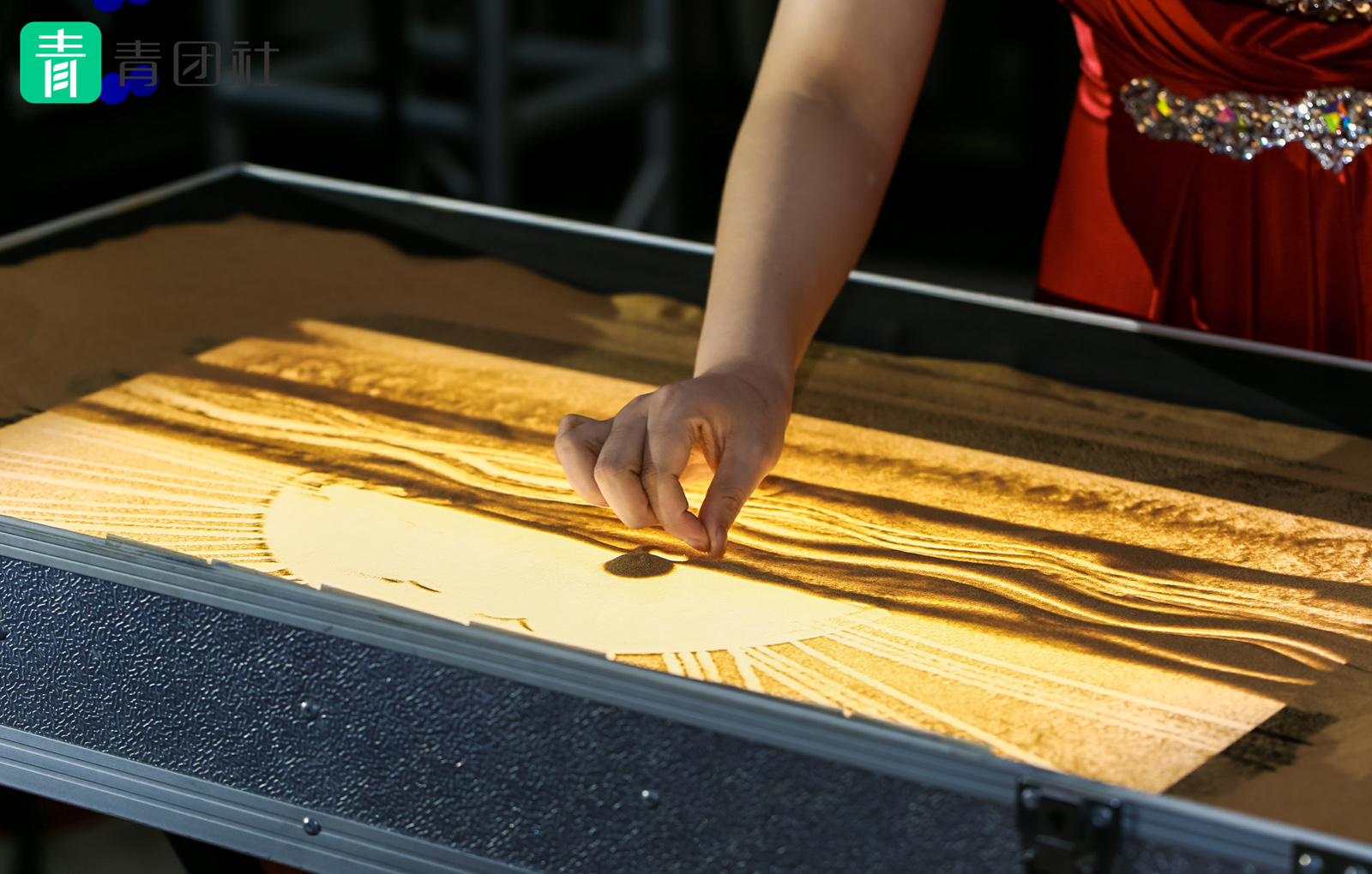 活動沙畫表演細節(jié)拍攝