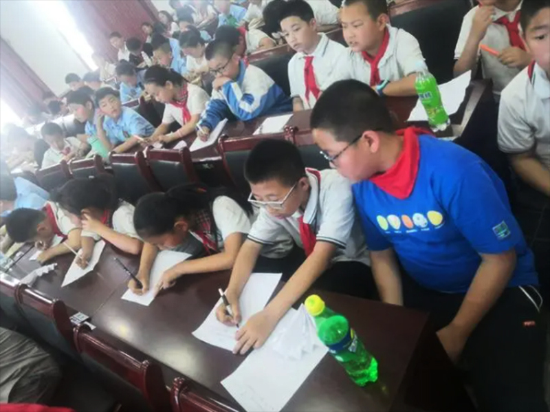 校園知識競賽現場