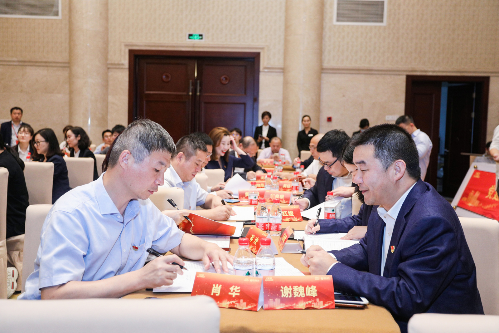 交投地產(chǎn)—浙商證券黨建結(jié)對簽約現(xiàn)場