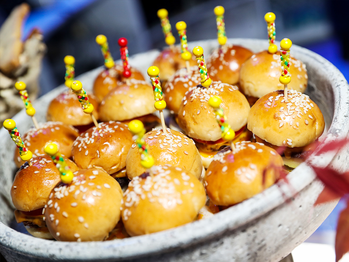 汽車(chē)發(fā)布會(huì)活動(dòng)茶歇招待