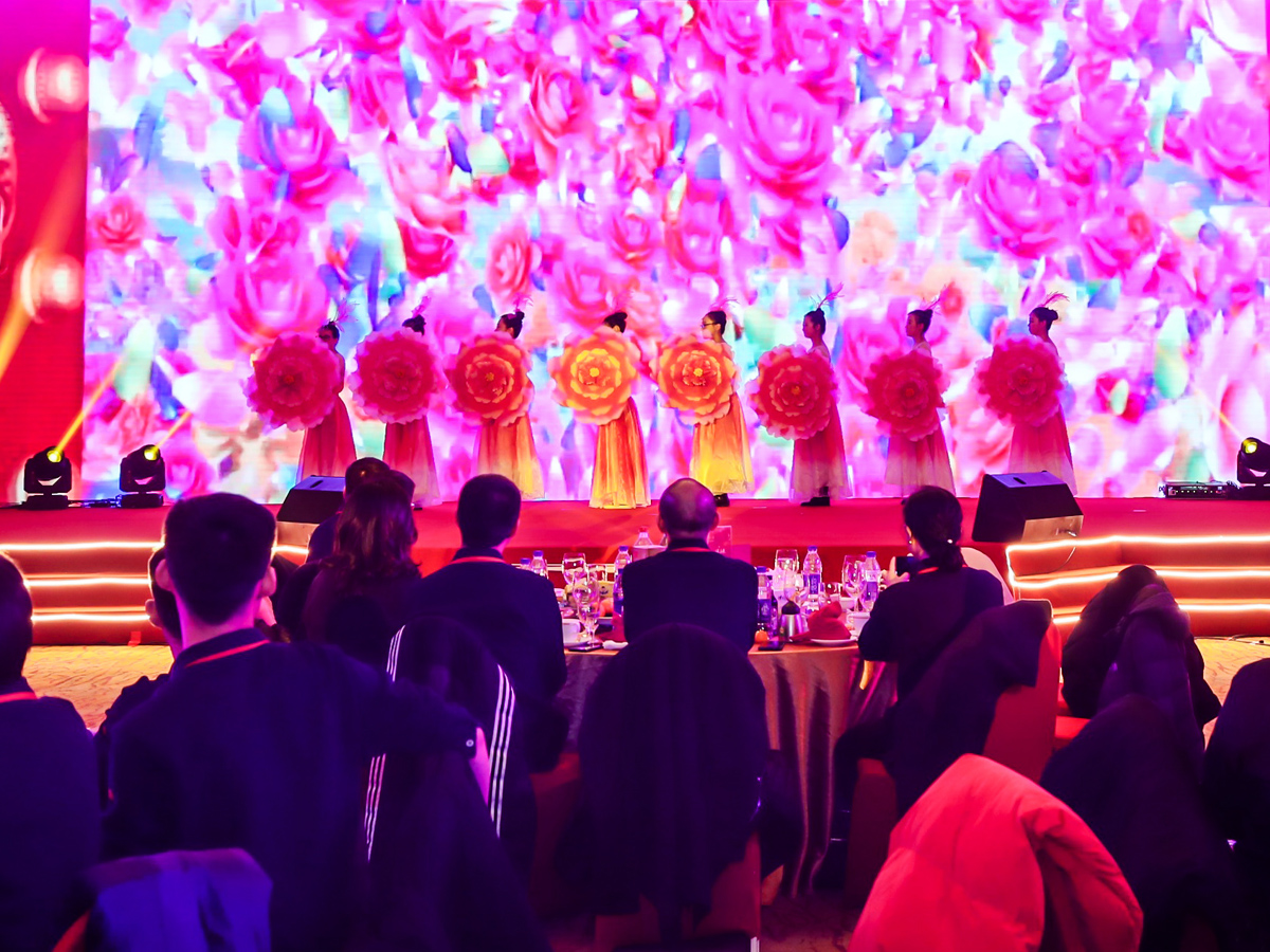 年會(huì)文藝表演節(jié)目